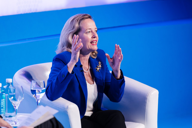 Archivo - La presidenta del Banco Europeo de Inversiones, Nadia Calviño.