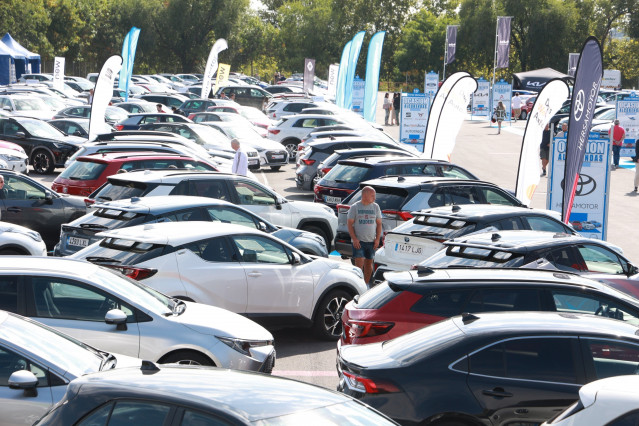 Archivo - Vehículos de ocasión