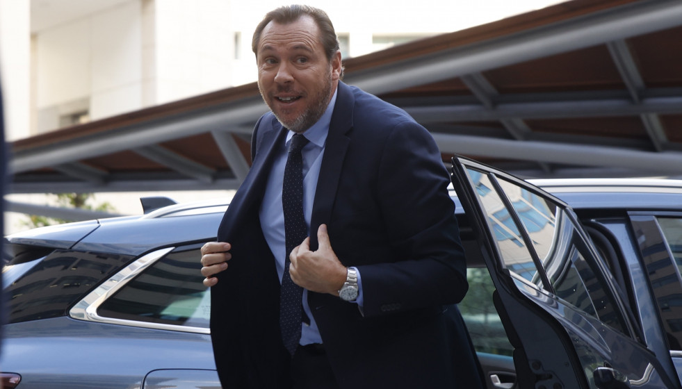 Archivo - El ministro de Transportes y Movilidad Sostenible, Óscar Puente