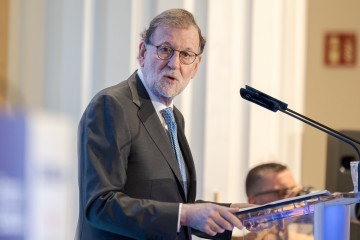 El expresidente del Gobierno, Mariano Rajoy, durante un desayuno informativo de Fórum Europa, en el Real Casino Gran Círculo de Madrid, a 16 de octubre de 2025, en Madrid (España).