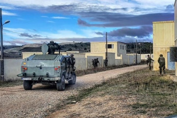 Archivo - Uso de Vamtac durante el ejercicio en el que han participado efectivos del Regimiento 'Garellano', de la BRI X.