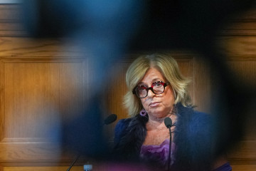 Archivo - La presidenta de COVITE, Consuelo Ordóñez, interviene durante el acto de entrega del XXIII Premio Internacional de COVITE, en el Palacio de Miramar, a 2 de noviembre de 2024, en San Sebast