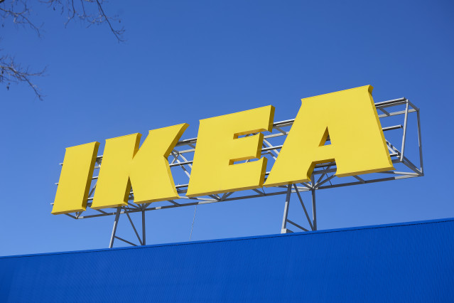 Archivo - Fachada de una tienda de IKEA, a 29 de marzo de 2025, en Madrid (España).