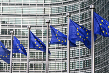 UGT y CCOO celebran la sentencia del TJUE sobre salarios mínimos y exigen su aplicación en España