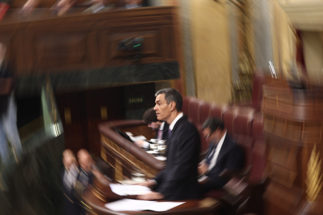 El presidente del Gobierno, Pedro Sánchez, durante una sesión de control al Gobierno, en el Congreso de los Diputados, a 12 de noviembre de 2025, en Madrid (España).