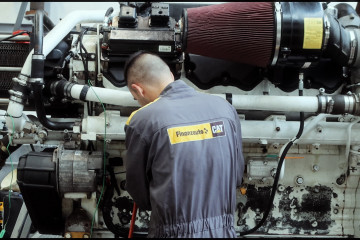 La industria española acumula más de 100.000 vacantes sin cubrir por falta de talento, según Finanzauto