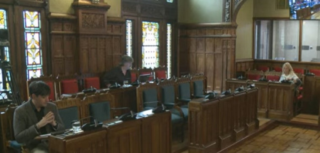 Borja Sánchez, a la izquierda