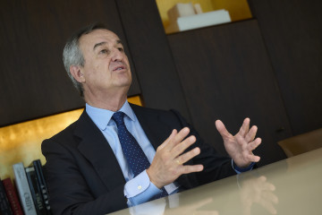 Archivo - El consejero delegado de Banco Sabadell, César González-Bueno, durante una entrevista para Europa Press, en la sede de Sabadell, a 7 de octubre de 2025, en Madrid (España).