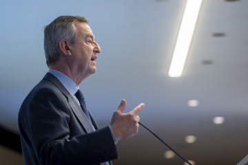 El consejero delegado del Banco Sabadell, César González-Bueno, durante una rueda de prensa, en la sede del Banco Sabadell, a 13 de noviembre de 2025, en Madrid (España). El Grupo Banco Sabadell lo