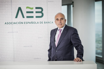 Archivo - El portavoz de la Asociación Española de Banca (AEB), José Luís Martínez Campuzano.
