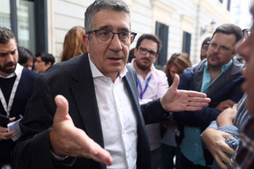 Archivo - El portavoz del Grupo Parlamentario Socialista en el Congreso de los Diputados, Patxi López.