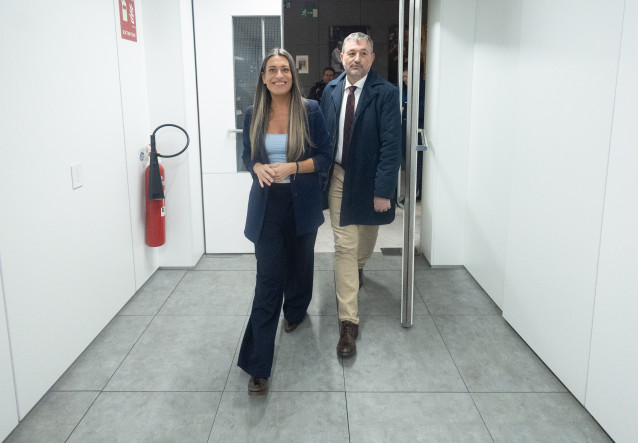 Archivo - La portavoz de Junts en el Congreso, Miriam Nogueras, llega a ofrecer declaraciones a los medios, en el Congreso de los Diputados, a 18 de marzo de 2025, en Madrid (España).