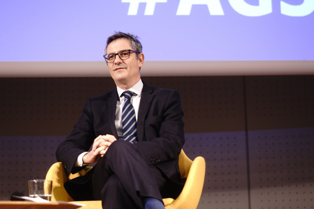 El ministro de Presidencia, Justicia y Relaciones con las Cortes, Félix Bolaños, en la clausura de la Asamblea de la Asociación Francisco de Vitoria