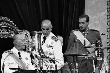 Franco nombra sucesor a Juan Carlos en 1969
