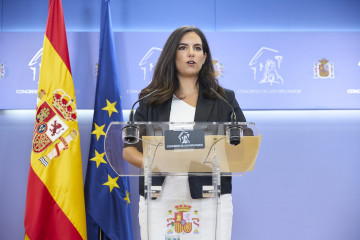 Archivo - La portavoz de Vox en el Congreso, Pepa Millán, durante una rueda de prensa en el Congreso de los Diputados.