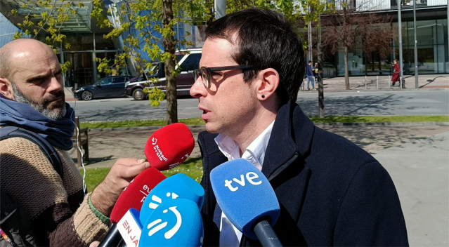 Archivo - El líder de EH Bildu en el Parlamento Vasco, pello Otxandiano