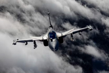 Archivo - Un caza Gripen de Saab