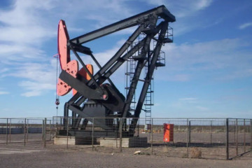 Archivo - La estadounidense Continental Resources ingresa en Vaca Muerta con la adquisición de un área a Pluspetrol.