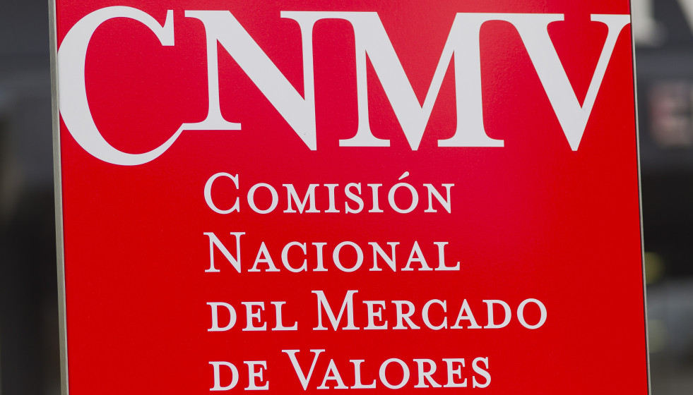 Archivo - CNMV, fachada de la Comisión Nacional del Mercado de Valores.