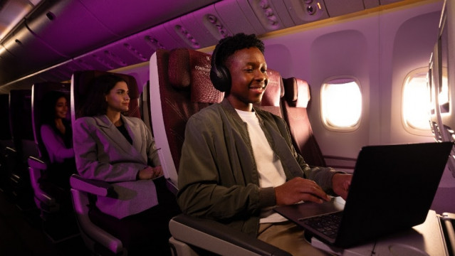 Conexión wifi en un avión de Qatar.