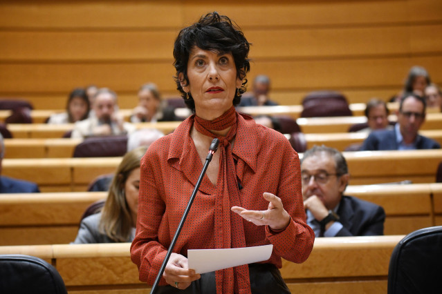 Archivo - La ministra de Inclusión, Seguridad Social y Migraciones de España, Elma Saiz.