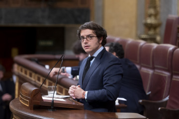 El diputado de VOX José María Figaredo durante una sesión plenaria en el Congreso de los Diputados, a 11 de noviembre de 2025, en Madrid (España).