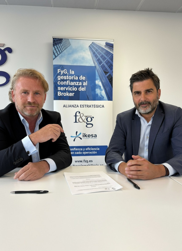 José Ramón Carbayo de Ikesa y Carlos Asenjo, CEO de FyG.