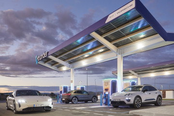 Archivo - Una estación de recarga eléctrica de Zunder