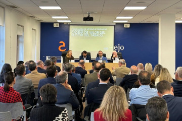 Reunión de la Mesa del Tabaco en Cáceres