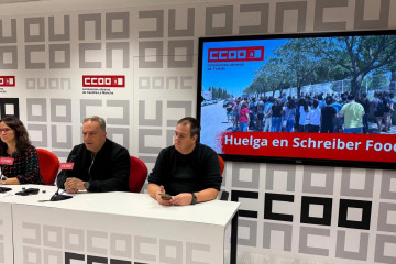 Rueda de prensa sobre la huelga convocada en Schreiber Foods.