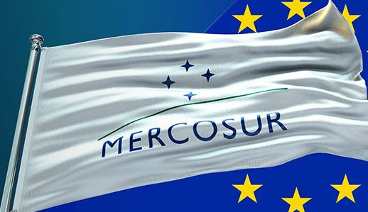Archivo - Bandera de Mercosur.