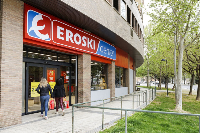 Archivo - Un supermercado de Eroski