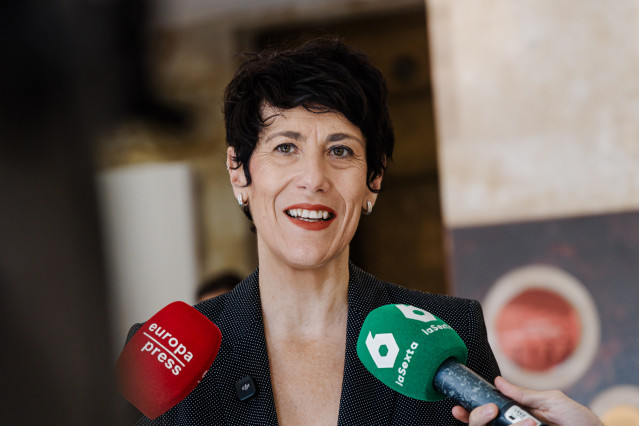 La ministra de Inclusión, Seguridad Social y Migraciones, Elma Saiz.