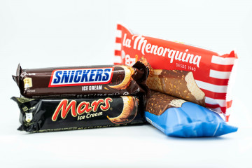 Productos de La Menorquina y Mars.