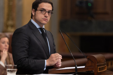 Archivo - El diputado de VOX José María Figaredo interviene durante una sesión plenaria en el Congreso de los Diputados.