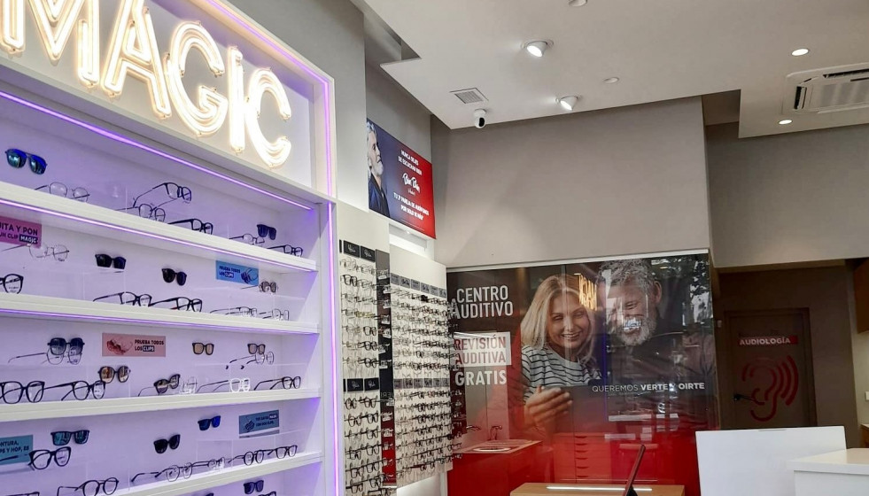 Archivo - Optica de Alain Afflelou