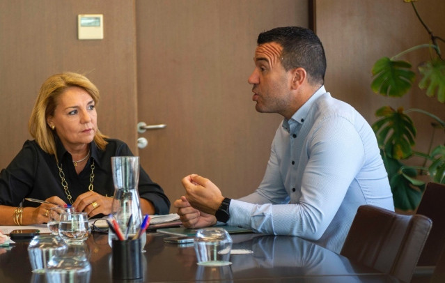 La vicepresidenta de la Generalitat Valenciana, Susana Camarero, y el presidente de la Diputación de Valencia, Vicente Mompó