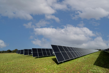 Archivo - GRS construye en Australia su proyecto híbrido más grande, con 300 MW solares y 486 MWh en almacenamiento