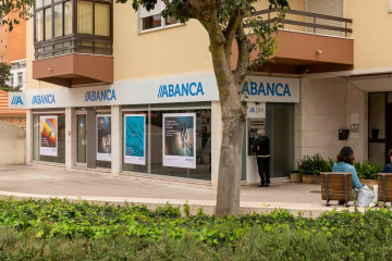 Oficina de Abanca en Portugal.