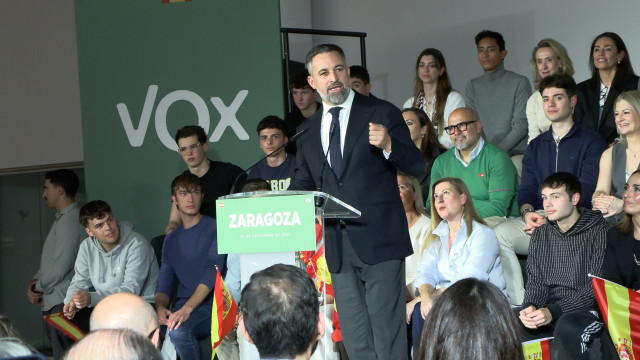 El líder de Vox, Santiago Abascal, en el mitin que ha ofrecido en Zaragoza.
