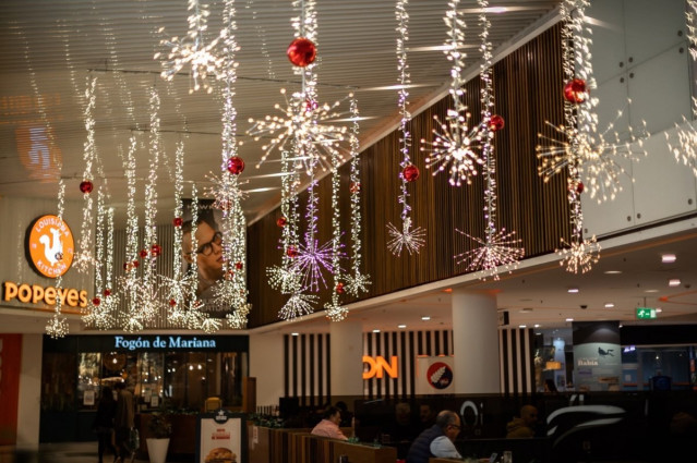 Archivo - Centro comercial Bahía Sur en San Fernando (Cádiz).