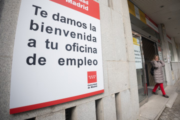 Archivo - Fachada de la oficina del INEM, a 4 de marzo de 2025, en Madrid (España). El número de parados registrados en las oficinas de los servicios públicos de empleo (antiguo Inem) en la Comunid
