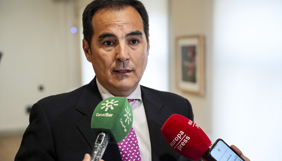 Archivo - El consejero de Justicia, Administración Local y Función Pública de la Junta de Andalucía, José Antonio Nieto, en una imagen de archivo.
