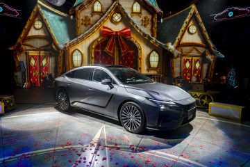 Presentación de la octava generación del nuevo Lexus ES, en IFEMA Madrid, a 27 de noviembre de 2025, en Madrid (España).