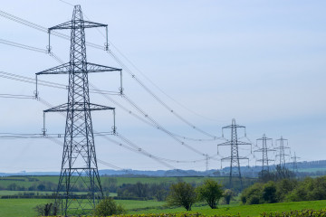 Archivo - Red eléctrica.