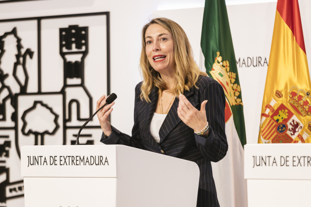 Archivo - La presidenta de la Junta de Extremadura, María Guardiola, en una imagen de archivo.