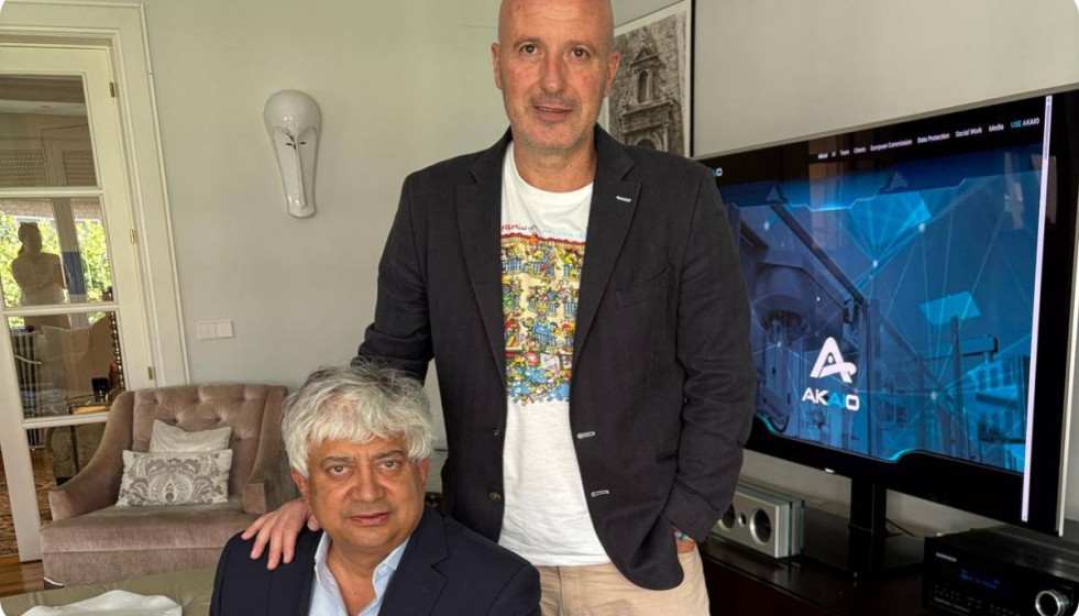 De Izda a Dcha: Hitendra Patel (Cofundador, Producto y Ventas) y Juan Manuel Gutiérrez Alcubilla (Cofundador y Consejero Delegado)