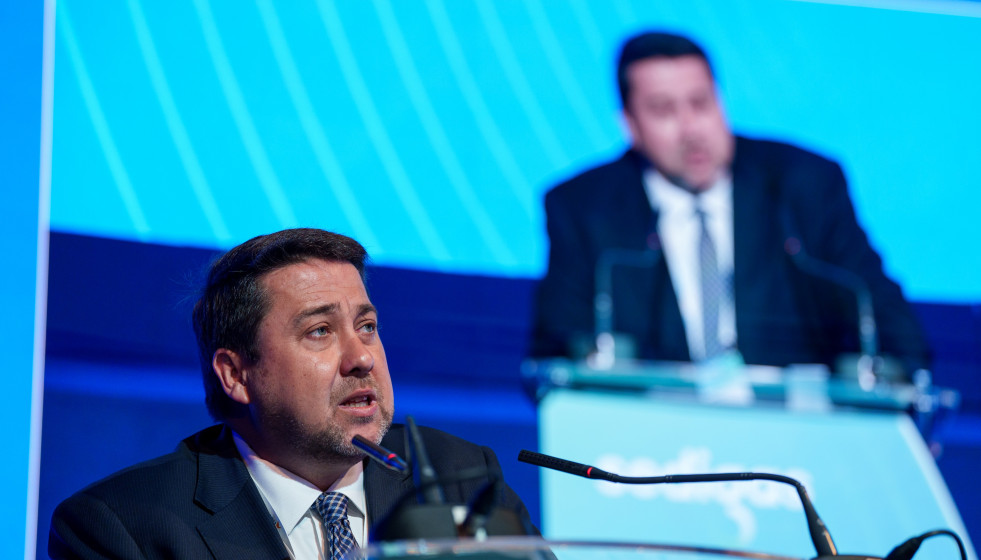 Archivo - El presidente de Sedigás, Joan Batalla, interviene durante la reunión Anual de Sedigás, en el Palacio de Linares, a 8 de mayo de 2025, en Madrid (España). Bajo el lema ‘Gases Renovable