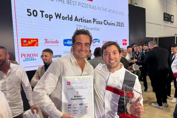 Entrega de premios a Grosso Napoletano