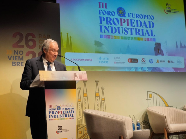 El ministro Jordi Hereu en la clausura del III Foro Europeo de Propiedad Industrial.